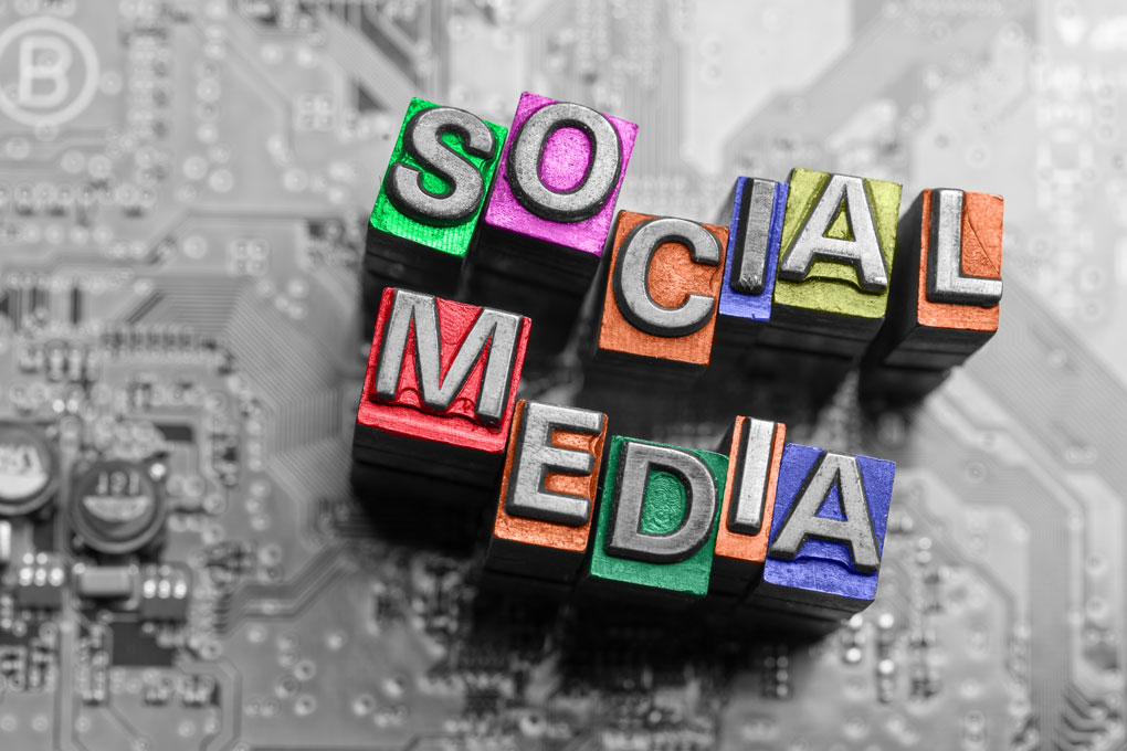 Acquiring-Business-Assets-Social-Media-User-Roles